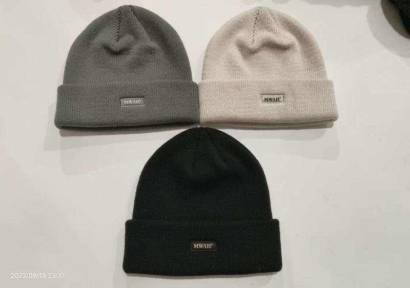 Zestaw 3 czapek beanie z prążkowanego dzianiny w kolorach antracyt