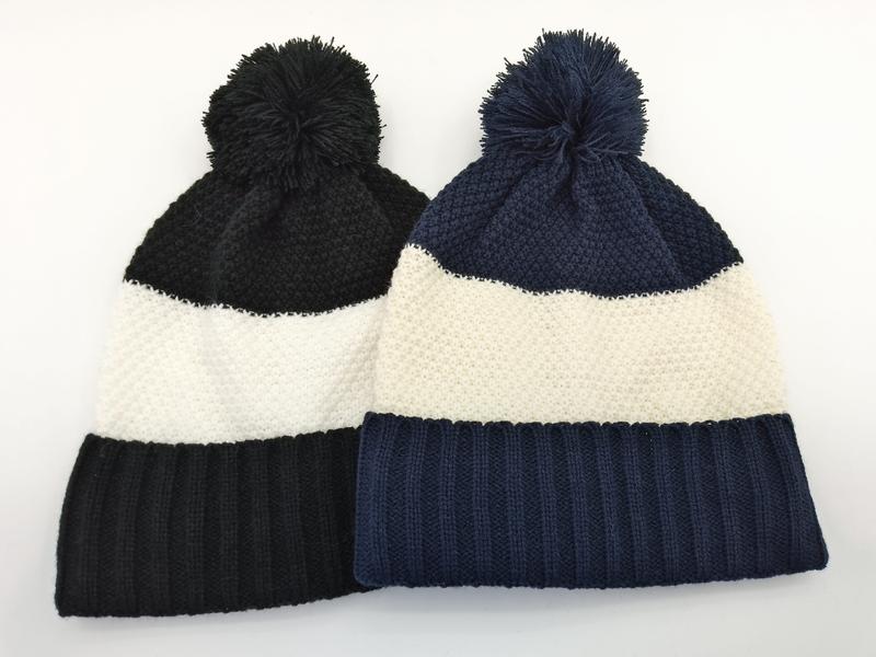 Czarno-granatowa czapka beanie w grubym splocie z pomponem, dwupak w paski — Color Block Stripe